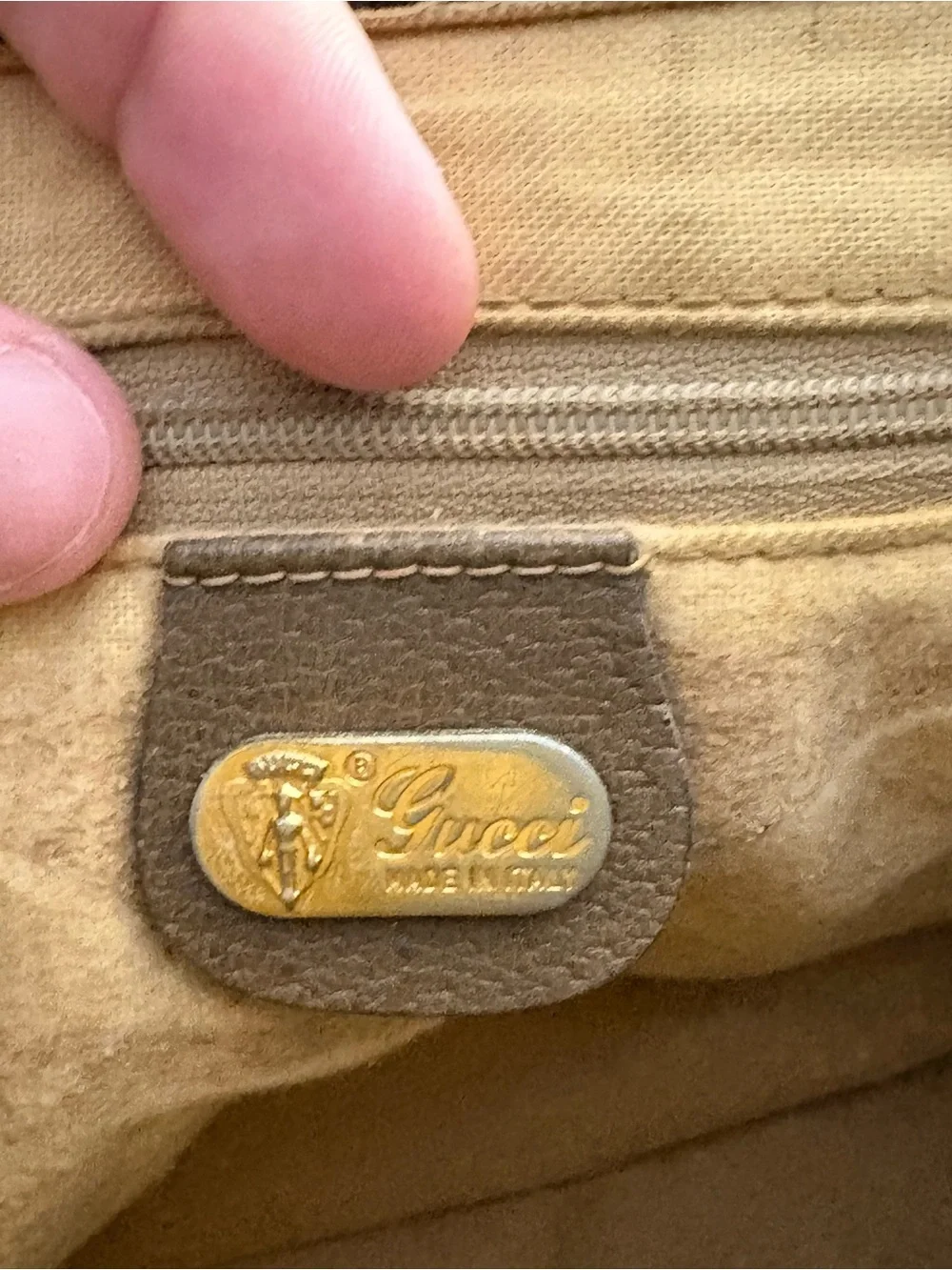 Gucci classic satchel